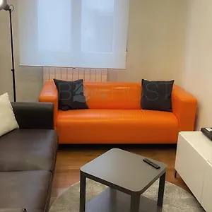  Appartement Vivienda Turistica Urbana En Santuchu, Comoda, Funcional Y Con Parking