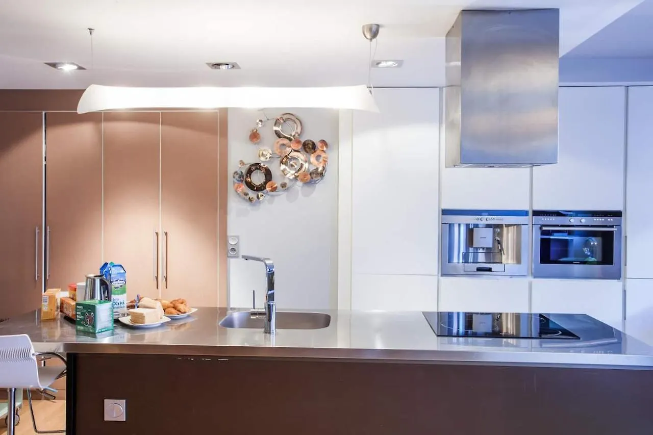 Piso Moderno, Centrico Y Con Garaje Gratis Apartment Bilbao 0*,  Spain