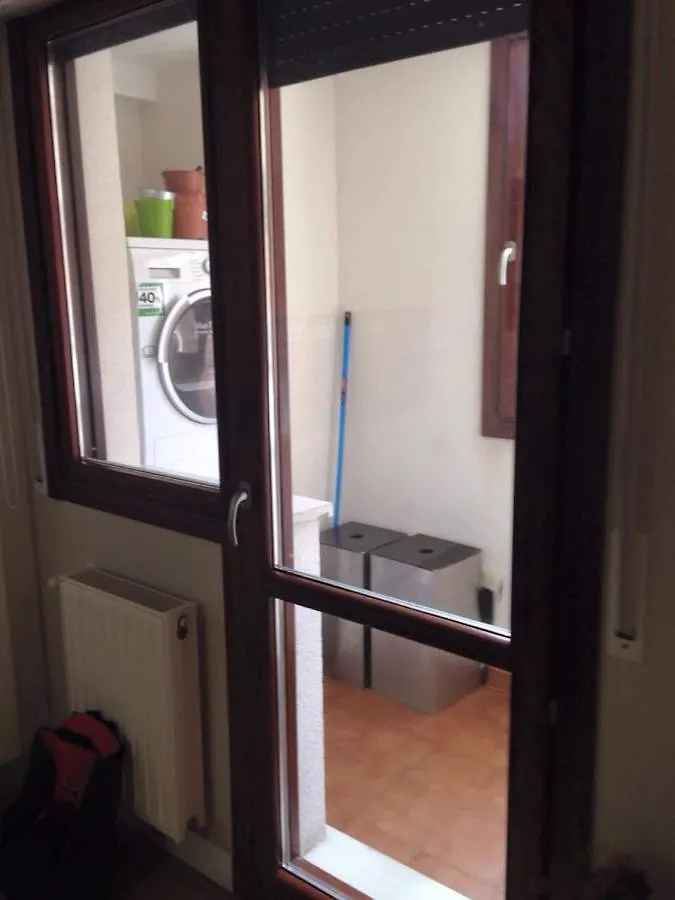 Piso Moderno, Centrico Y Con Garaje Gratis Apartment Bilbao Spain