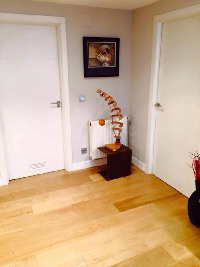 Piso Moderno, Centrico Y Con Garaje Gratis Apartment Bilbao 0*,  Spain