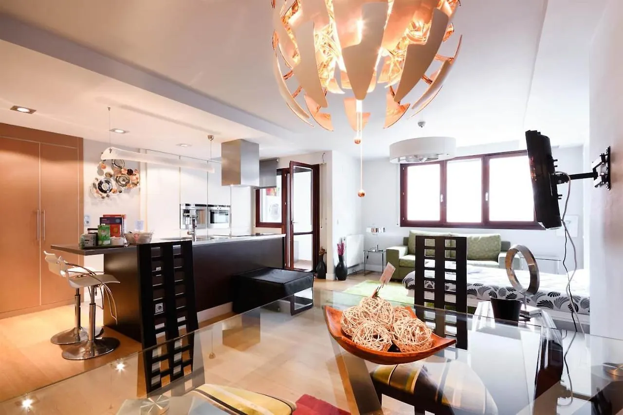 Appartement Piso moderno, céntrico y con garaje gratis à Bilbao